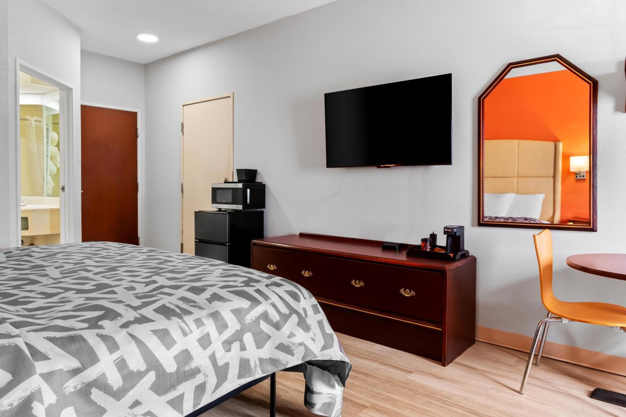 Scottish Inns & Suites - North Hershey Харисбърг Екстериор снимка